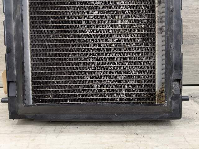 18-24 OEM BMW G12 G14 G16 G30 F90 F93 M5 M8 Second Auxiliary Coolant Radiator