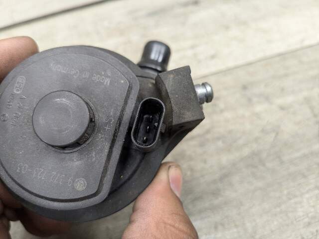 OEM BMW F90 F93 G11 G12 G16 G30 M5 Engine Electric Auxiliary Water Coolant Pump