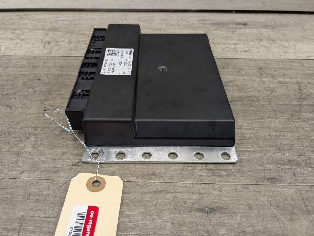 OEM BMW G12 G30 M550 750 M760 Active Air Suspension VDP Control Module Unit