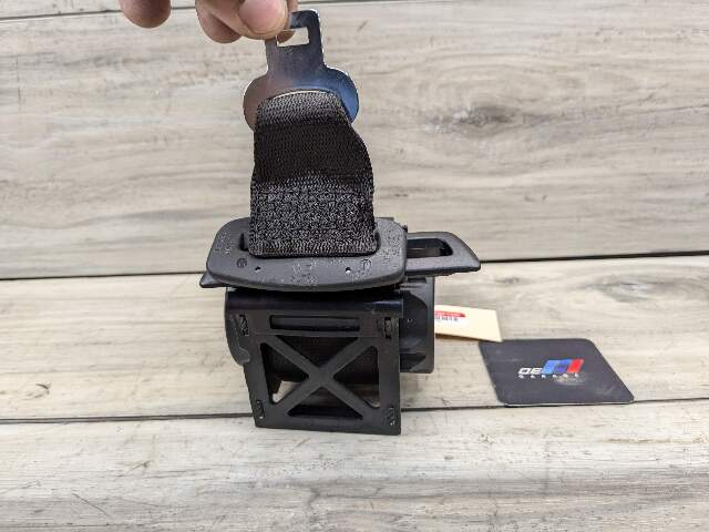 OEM BMW F90 M5 G30 530 540 Rear Center Middle Upper Seatbelt Seat Belt Retractor