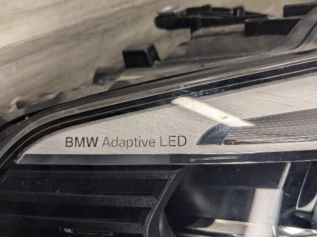 17-20 OEM BMW F90 G30 540 M550 M5 Right Passenger ICON LED Adaptive Headlight