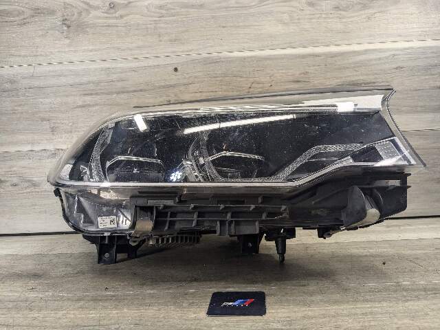 17-20 OEM BMW F90 G30 540 M550 M5 Right Passenger ICON LED Adaptive Headlight