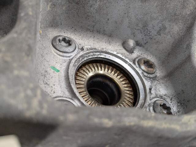 17-23 OEM BMW G30 530 540 M5550 REAR Left Drive Side Hub Knuckle Bearing Carrier