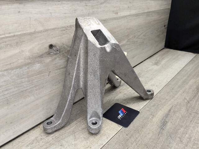 OEM BMW G05 G12 G14 G30 Left Driver Side Engine N63R Motor Mount Bracket Support