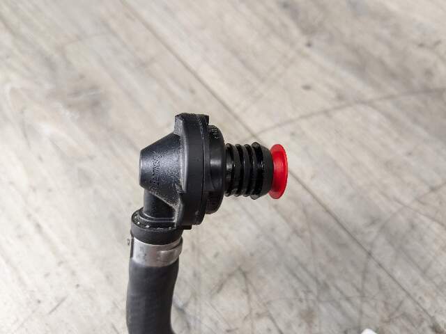 OEM BMW G11 G12 G30 M550 750 Alpina B7 Engine N63R Vacuum Hose Tube Pipe Line