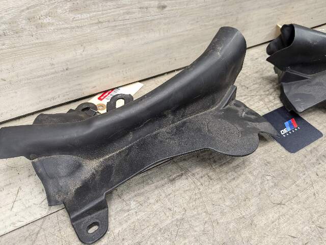 OEM BMW F90 M5 G30 530 540 M550 Left Right Hood Bonnet Gasket Seal Strip Cover