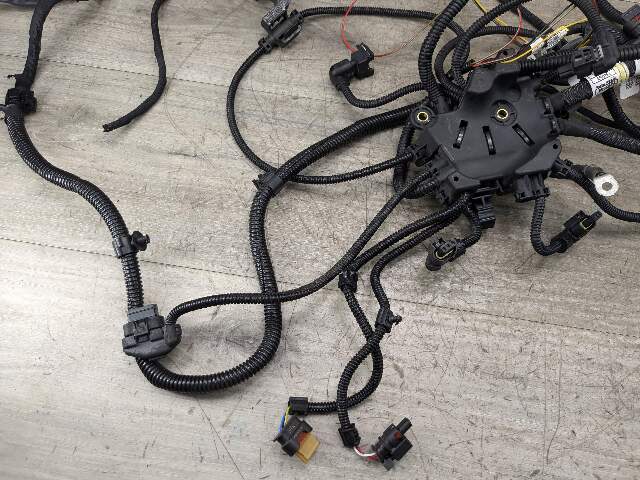 OEM BMW G11 G12 750 G30 M550 AWD Engine N63R Wiring Wire Harness Module 5-8