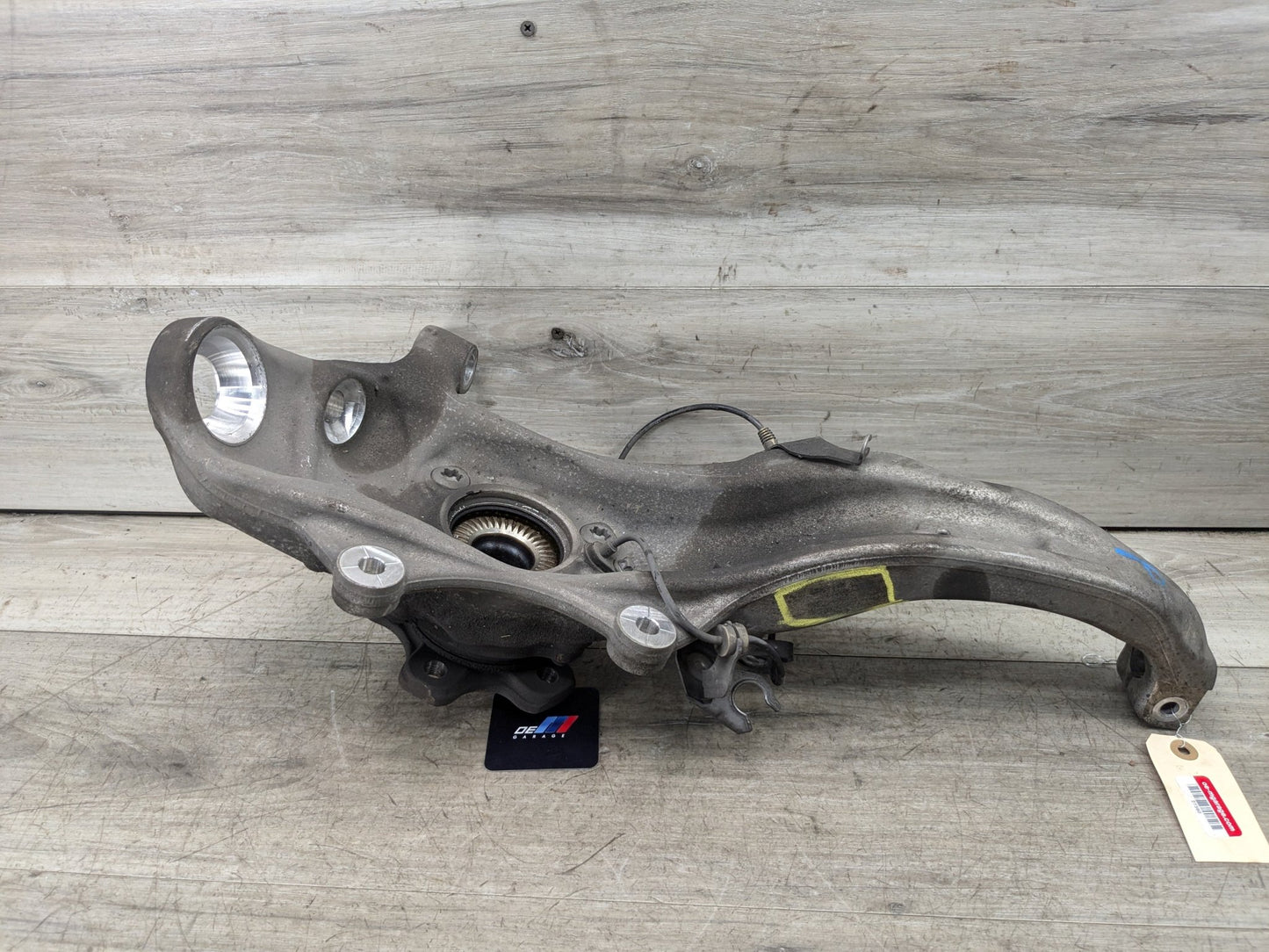 17-23 OEM BMW G14 G15 G16 G30 AWD Front Right Passenger Spindle Knuckle Bearing