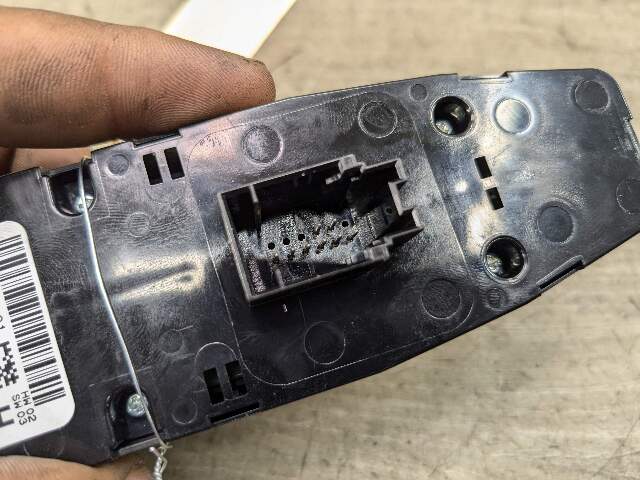 14-19 OEM BMW F15 F16 F48 X1 X5 Front Driver Master Window Glass Lifter Switch