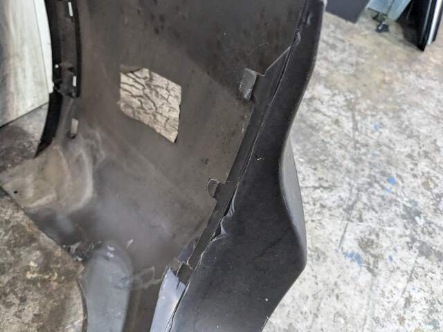 SCRATCHES* 14-18 OEM BMW F15 X5 M SPORT Rear Bumper Cover Panel Assembly