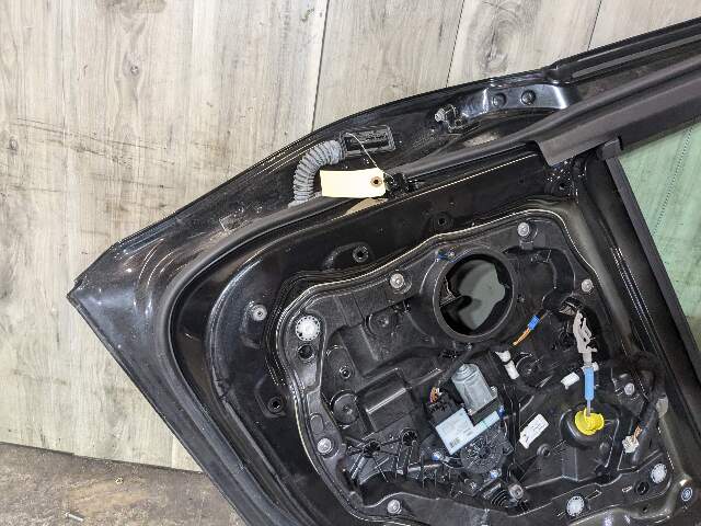 *19-24 OEM BMW G20 330 M340 G80 M3 REAR Right Passenger Door Shell Panel Black