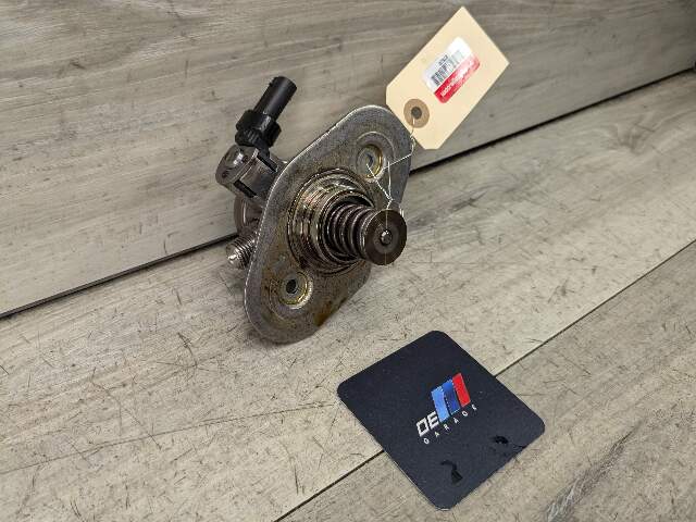 16-20 OEM BMW G11 G12 750 G30 M550 Engine N63R HPFP High Pressure Fuel Pump
