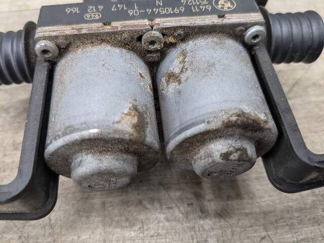 07-19 OEM BMW E70 E71 F15 F16 F85 X5 X6 Engine Water Heater Control Valve Pump