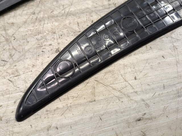 OEM BMW F15 F16 F85 F86 X5 X6 X5M Rear Left Right Compartment Interior Mat Foam
