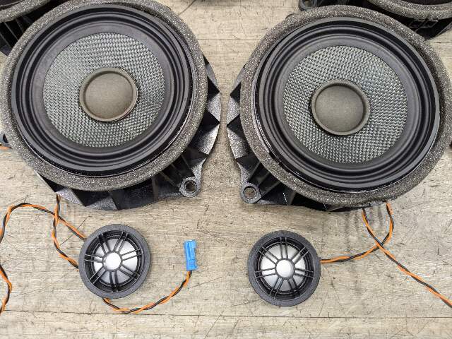 *DENT* OEM BMW F15 F16 F85 F86 X5 X6 Stereo Audio Speakers Top Harman Kardon SET