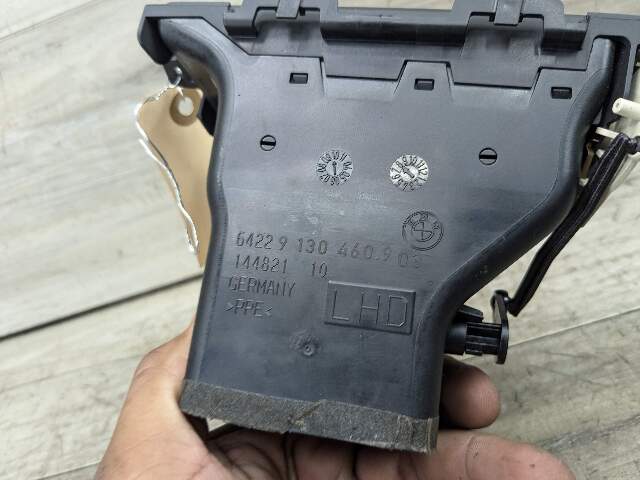 07-13 OEM BMW E92 E93 335 328 Right Passenger Side Dashboard Air Vent