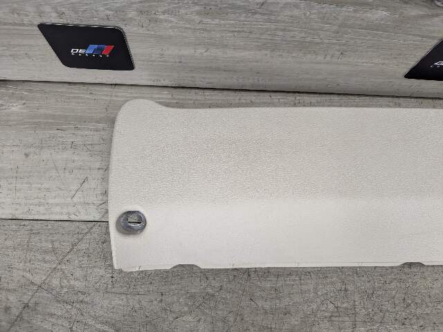 14-19 OEM BMW F15 F16 F85 F86 X5 X6 X5M X6M Right Passenger Side Front Knee Lower Dash Airbag Air Bag