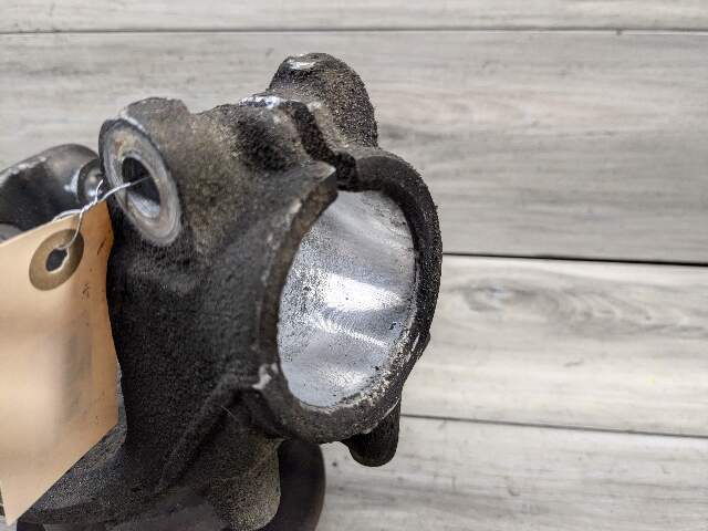 06-13 OEM BMW E88 E90 E92 RWD Front Left Hub Knuckle Wheel Bearing Carrier