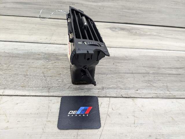 06-13 OEM BMW E90 E92 E93 Right Passanger Side Dashboard Dash Air Vent