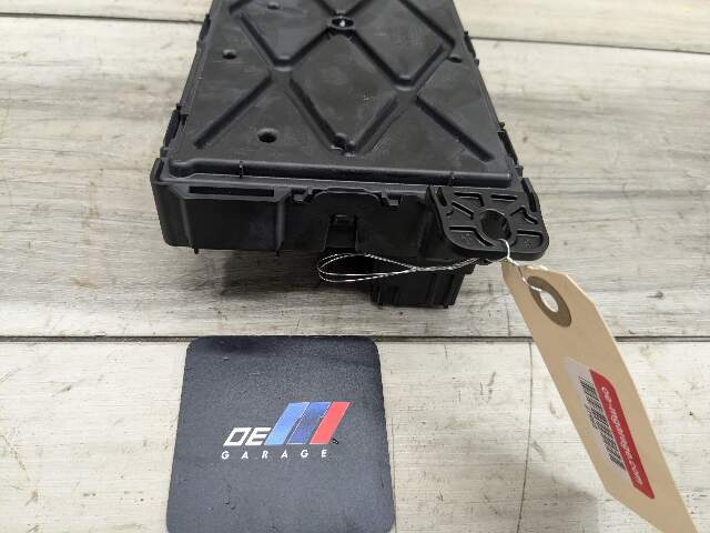 12-18 OEM BMW F82 F30 F32 REM Rear Body Control Unit Electronic Module BCM Box