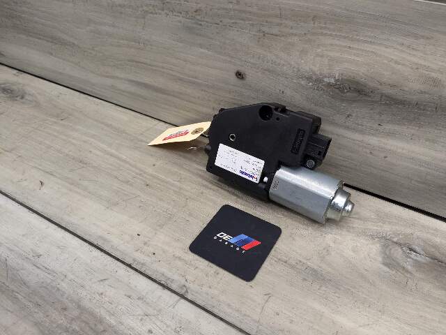 OEM BMW F06 F82 F80 F13 F32 F10 M2 M3 M4 M6 Upper Sunroof Moon Roof Motor Unit