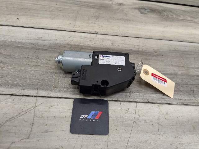 OEM BMW F06 F82 F80 F13 F32 F10 M2 M3 M4 M6 Upper Sunroof Moon Roof Motor Unit