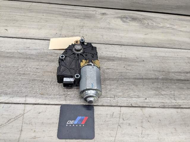 OEM BMW F06 F82 F80 F13 F32 F10 M2 M3 M4 M6 Upper Sunroof Moon Roof Motor Unit