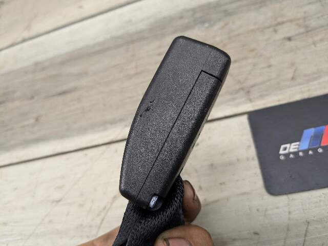 OEM BMW F22 F30 F32 F80 F82 M3 M4 REAR Left Right Seatbelt Seat Belt Buckle