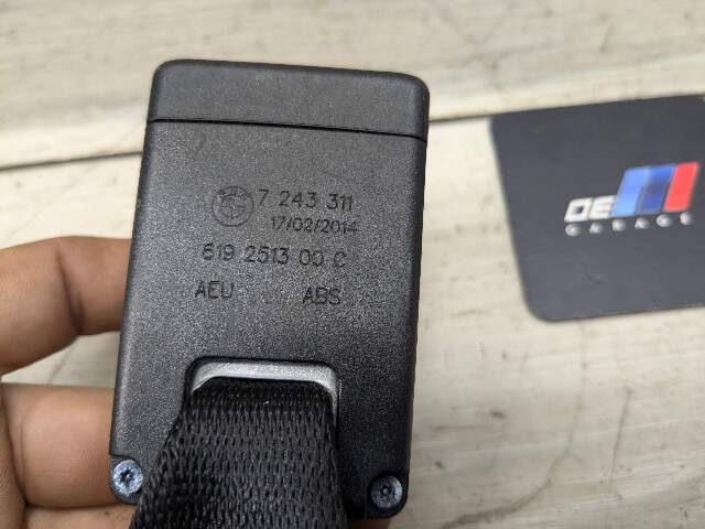 OEM BMW F22 F30 F32 F80 F82 M3 M4 REAR Left Right Seatbelt Seat Belt Buckle