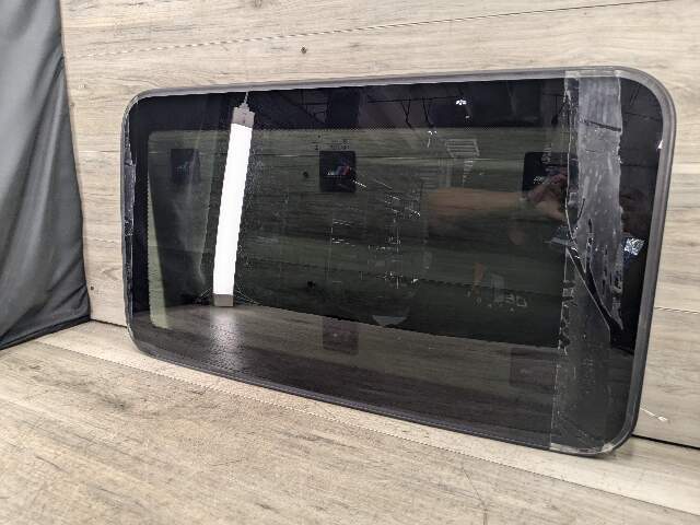 14-20 OEM BMW F32 F36 F82 M4 435 440 Gran Coupe Sunroof Sun Roof Glass Cover