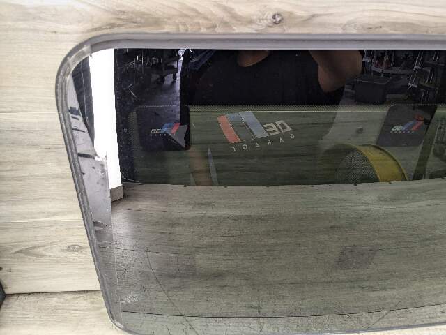 14-20 OEM BMW F32 F36 F82 M4 435 440 Gran Coupe Sunroof Sun Roof Glass Cover