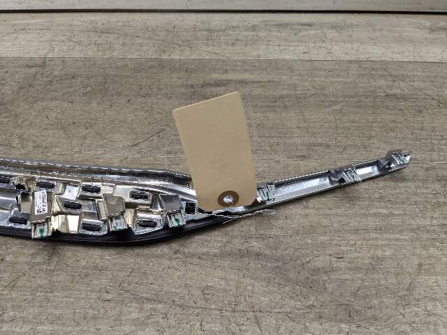 WEAR* 19-21 OEM BMW G20 Right Passenger Side Decorative Trim Center Console