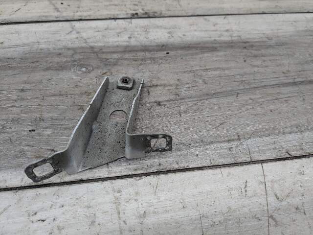 12-20 OEM BMW F30 F32 F33 F36 430 335 Front Left Fender Wing Holder Bracket Set