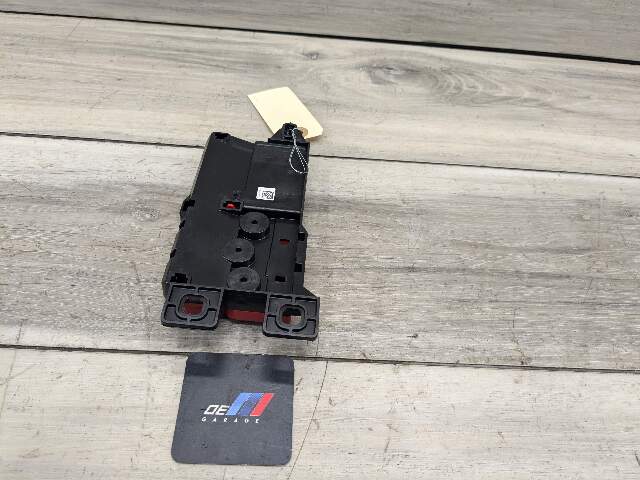 OEM BMW G20 G26 G80 330 M340 Positive Battery Junction Terminal Control Fuse Box