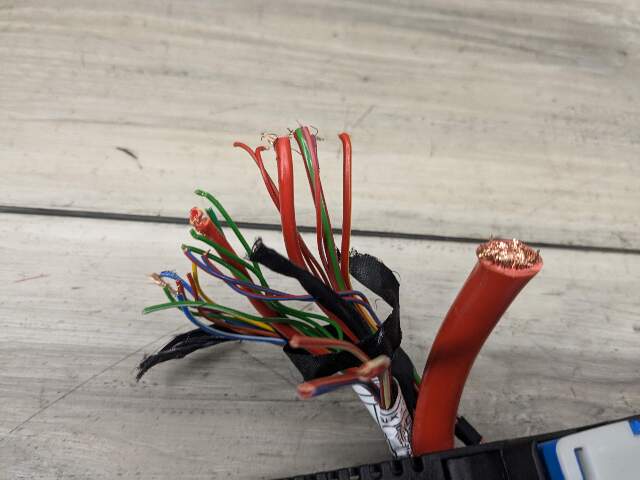 OEM BMW G20 330 M340 Rear Battery Power Distribution Fuse Relay Junction Box