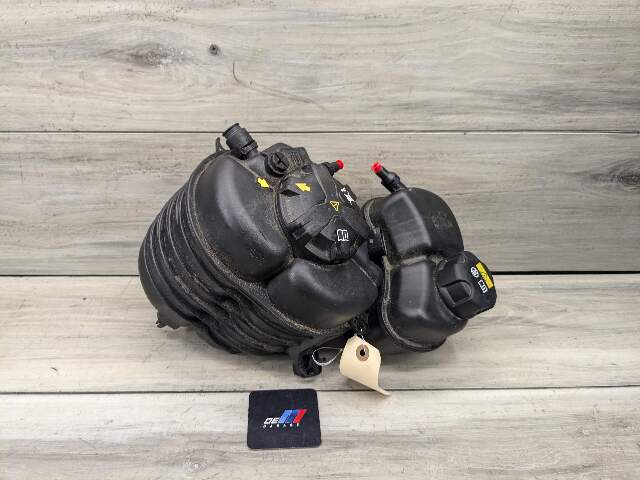 OEM BMW G20 G29 330 M340 Z4 Engine Coolant Expansion Overflow Tanks Reservoir