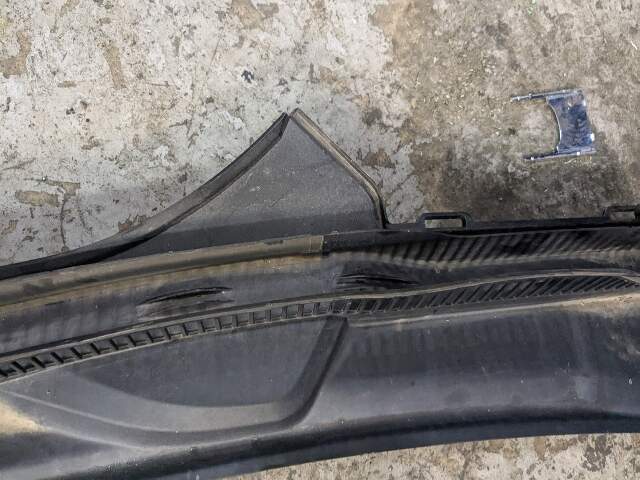 OEM BMW G20 G22 G23 G80 G82 G83 M3 M4 Front Windshield Cowl Trim Cover Panel