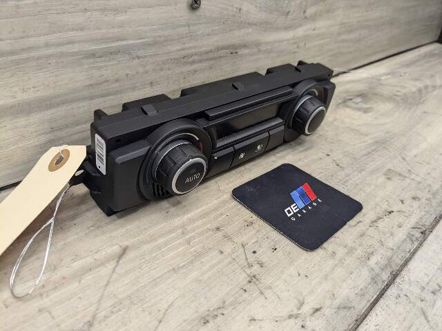 07-14 OEM BMW E70 E71 X5 X6 Rear AC Tempertaure Heater Climate Control Switch