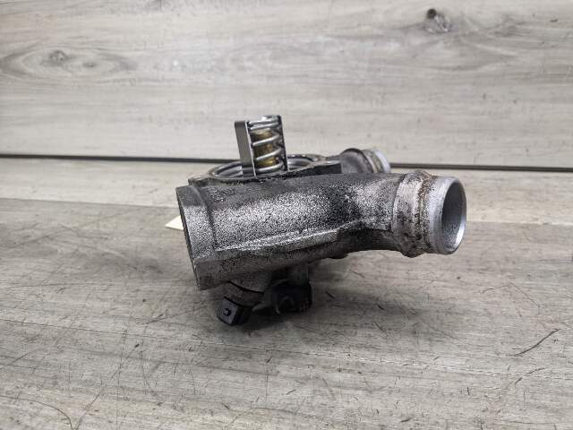 07-10 OEM BMW E90 E92 E93 M3 S65 Engine Coolant Thermostat Housing