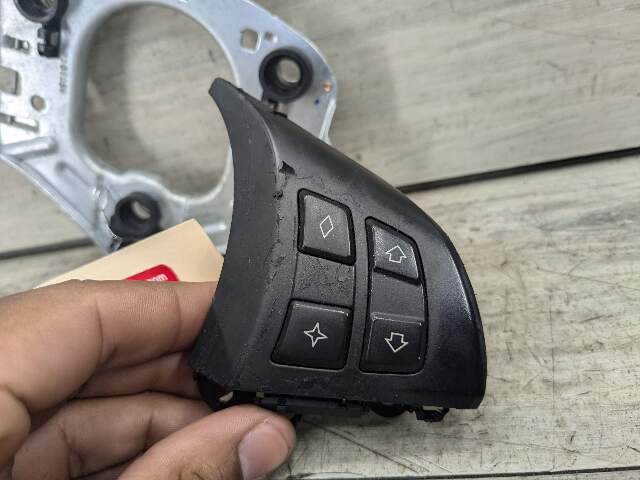 WEAR* OEM BMW E70 E71 X5 X6 Steering Wheel Multifunction Button Switch Control