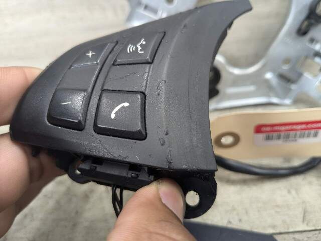 WEAR* OEM BMW E70 E71 X5 X6 Steering Wheel Multifunction Button Switch Control