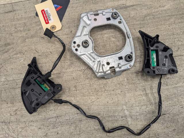 WEAR* OEM BMW E70 E71 X5 X6 Steering Wheel Multifunction Button Switch Control