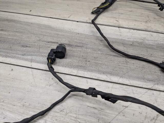 SCRATCH* OEM BMW F01 F02 750 FRONT Parking Distance Sonic Sensors PDC Harness