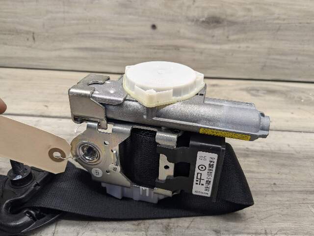 12-18 OEM BMW F30 F34 F36 F80 M3 Front Right Passenger Side Seatbelt Retractor