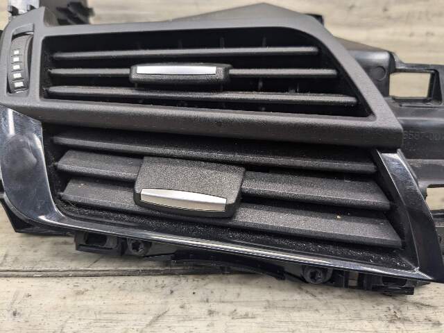 14-19 OEM BMW F15 F16 F85 F86 X5 X6 X5M X6M Left Driver Dash AC Air Vent Grille