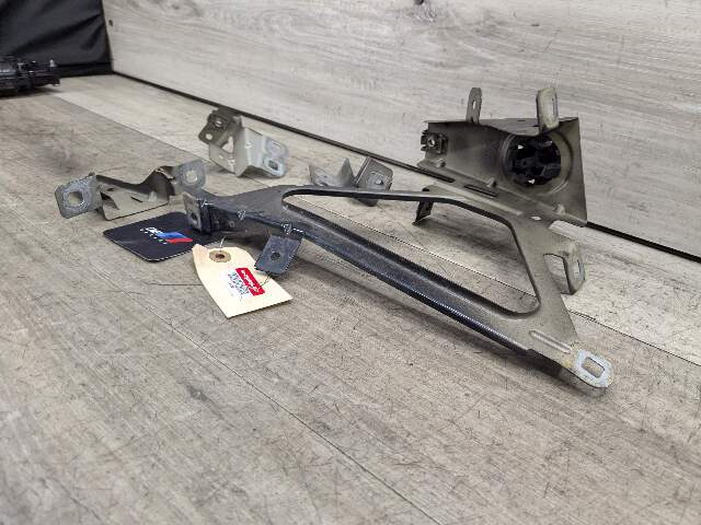 09-15 OEM BMW F01 F02 Front Left Driver Side Fender Bracket Wing Holder SET