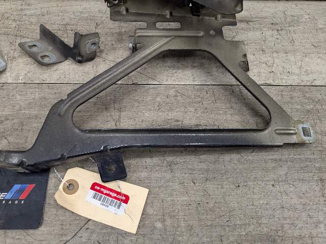 09-15 OEM BMW F01 F02 Front Left Driver Side Fender Bracket Wing Holder SET