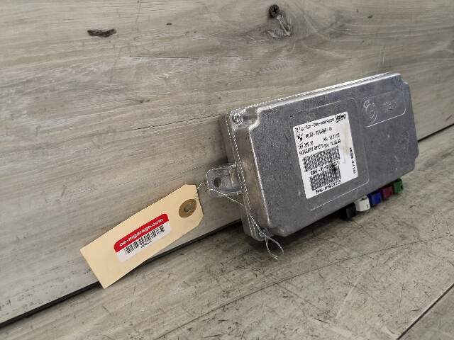 12-18 OEM BMW F30 F10 F06 F80 F02 Top Rear Side View Camera Control Module ECU