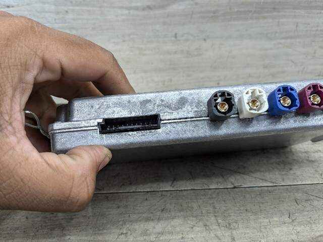 12-18 OEM BMW F30 F10 F06 F80 F02 Top Rear Side View Camera Control Module ECU