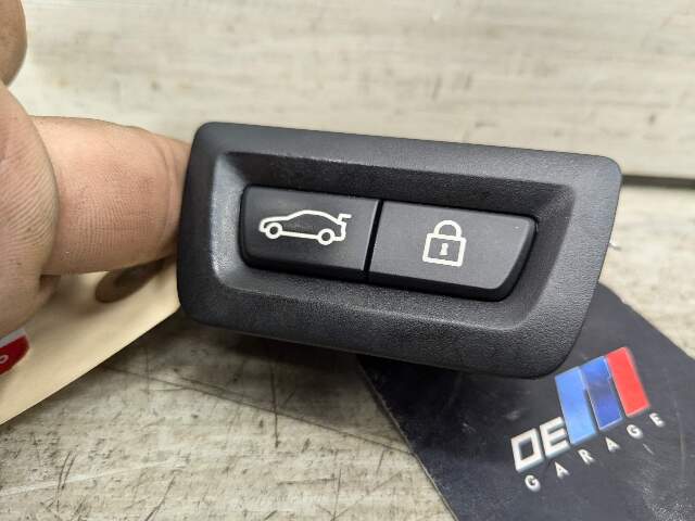 OEM BMW F02 F10 535 550 750 X3 X5 M5 Rear Trunk Lid Center Lock Control Switch